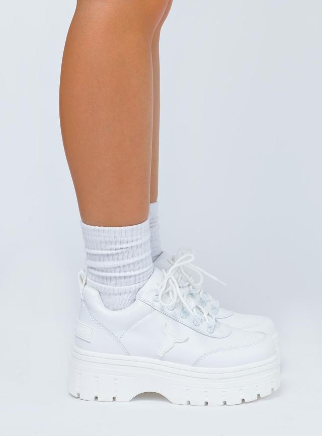 CHUNKY SOLED SNEAKERS - White