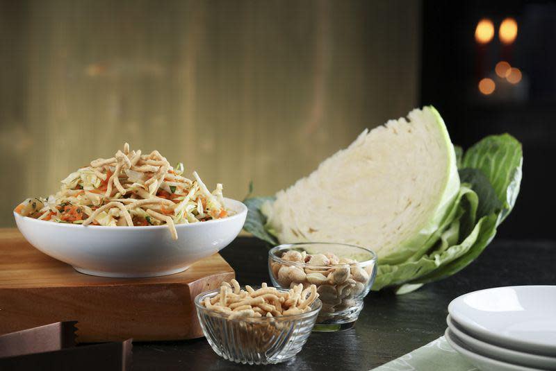 Lemongrass and Peanut Slaw