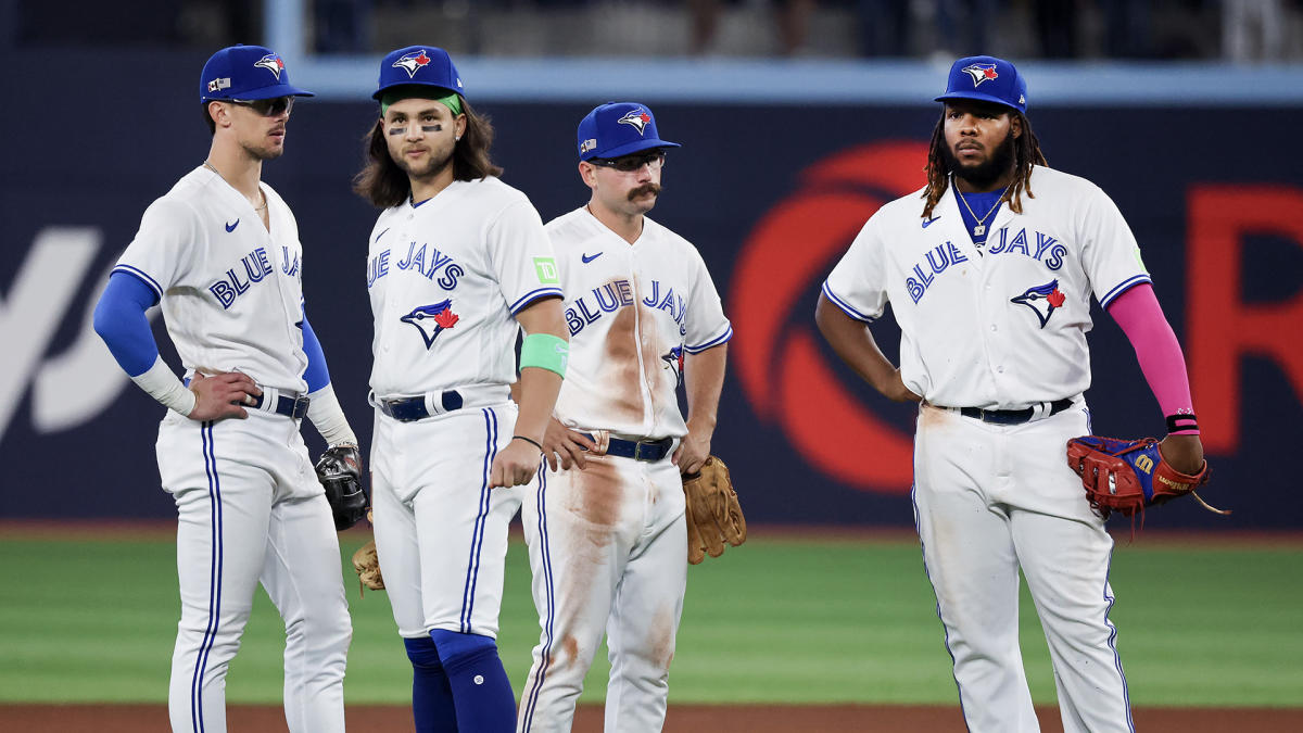 Blue Jays unveil 'New Blue' uniform ahead of 2020 MLB season