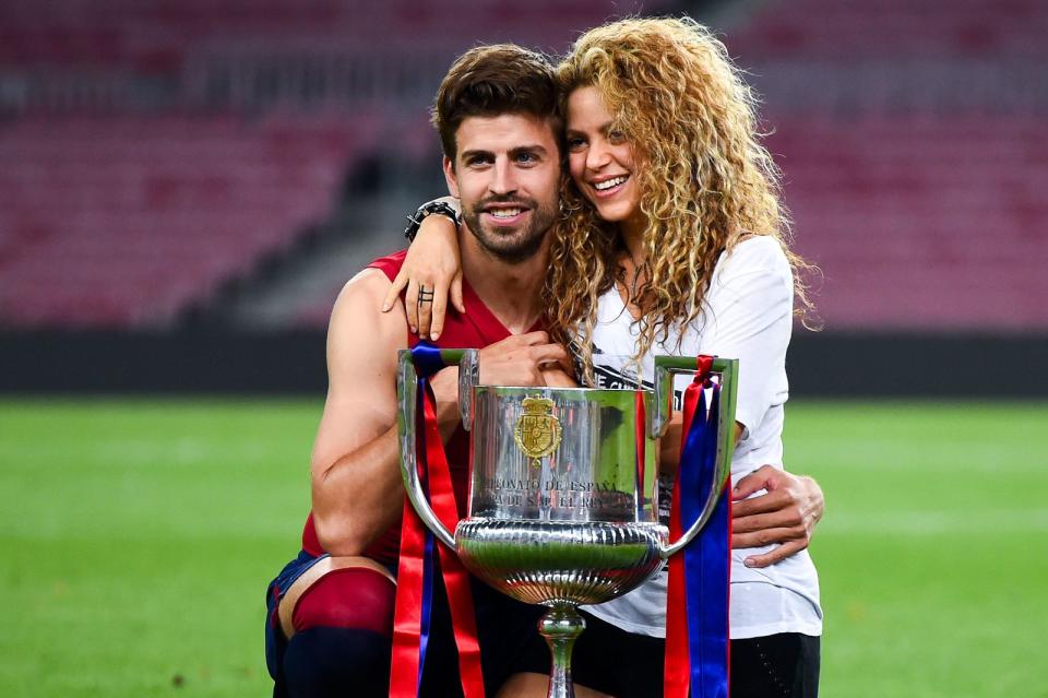 Gerard Piqué und Shakira galten zwölf Jahre lang als das Traumpaar. Sie haben zwei gemeinsame Kinder, trennten sich im Juni 2022 aber.  (Bild: 2015 Getty Images/David Ramos)