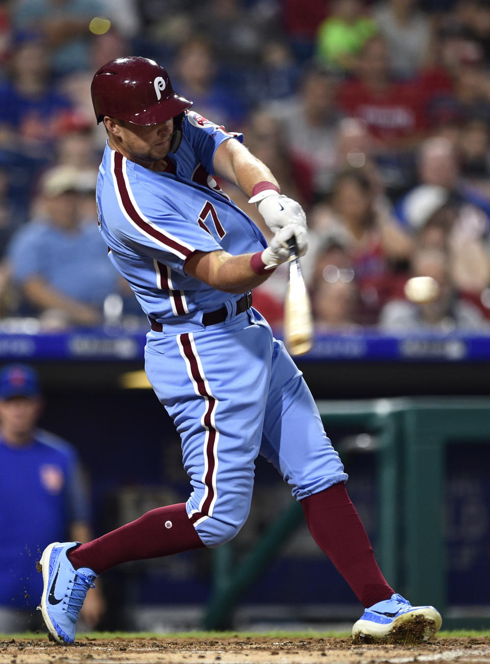 Philadelphia Phillies' Rhys Hoskins hits a three-run home run off New York Mets' Steven Matz during the first inning of the second baseball game in a doubleheader, Thursday, Aug. 16, 2018, in Philadelphia. (AP Photo/Derik Hamilton)