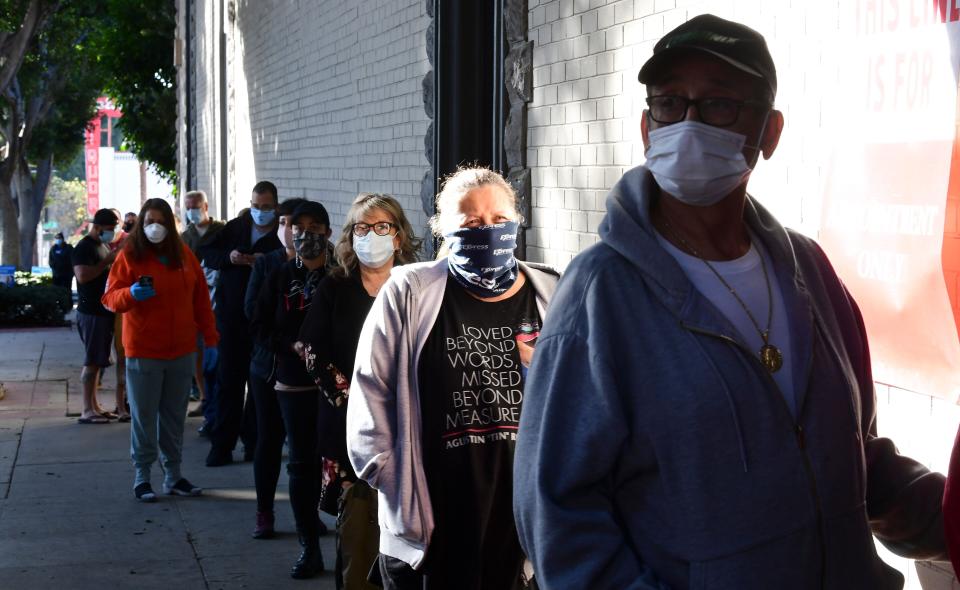 People wait in line for COVID-19 antibody testing in Whittier, California, on Jan. 13. (Photo: FREDERIC J. BROWN via Getty Images)