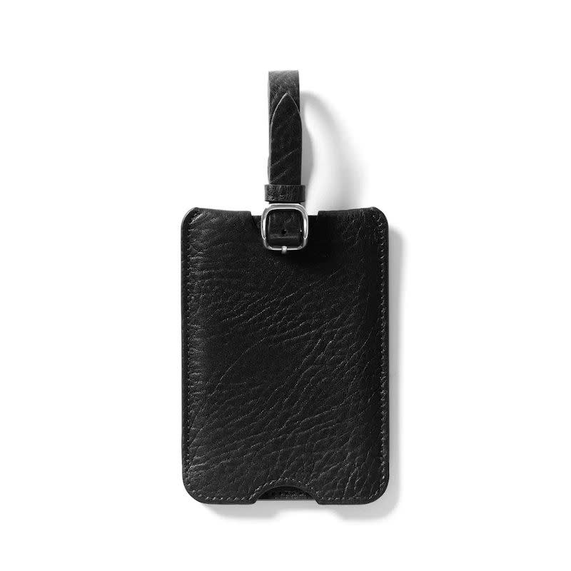 <p><a href="https://go.redirectingat.com?id=74968X1596630&url=https%3A%2F%2Fwww.leatherology.com%2Fdeluxe-luggage-tag%3Fcolor%3Debony%26gclid%3DCj0KCQjwj_ajBhCqARIsAA37s0wbNN6R5Wt769-FfGVBXkwqQsHJuyr1WMVD4qeEC81YFcnHULRWwqsaAuGNEALw_wcB&sref=https%3A%2F%2Fwww.esquire.com%2Flifestyle%2Fg3318%2Fcheap-fathers-day-gifts%2F" rel="nofollow noopener" target="_blank" data-ylk="slk:Shop Now;elm:context_link;itc:0;sec:content-canvas" class="link rapid-noclick-resp">Shop Now</a></p><p>Deluxe Luggage Tag</p><p>leatherology.com</p><p>$50.00</p>