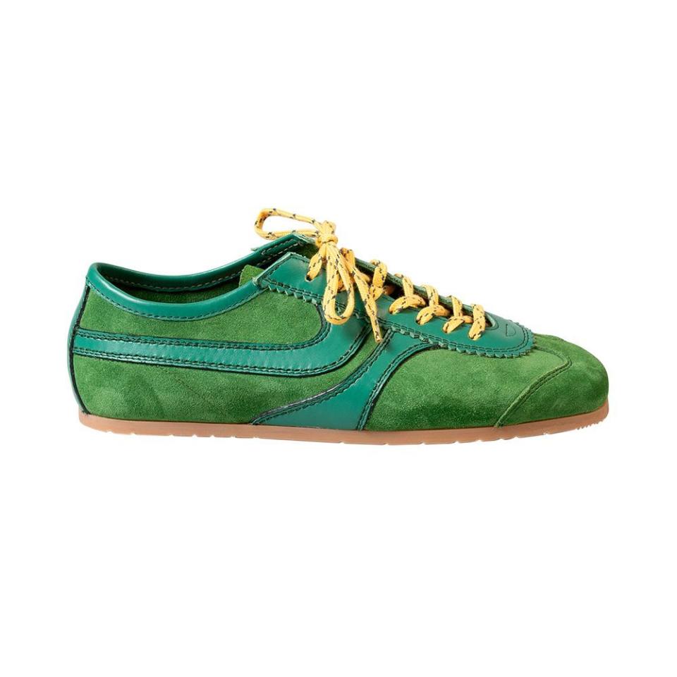 <p><a href="https://go.redirectingat.com?id=74968X1596630&url=https%3A%2F%2Fwww.bergdorfgoodman.com%2Fp%2Fdries-van-noten-mixed-leather-retro-runner-sneakers-prod185350232&sref=https%3A%2F%2F" rel="nofollow noopener" target="_blank" data-ylk="slk:Shop Now;elm:context_link;itc:0;sec:content-canvas" class="link ">Shop Now</a></p><p>Retro Runner Sneakers</p><p>bergdorfgoodman.com</p><p>$495.00</p>