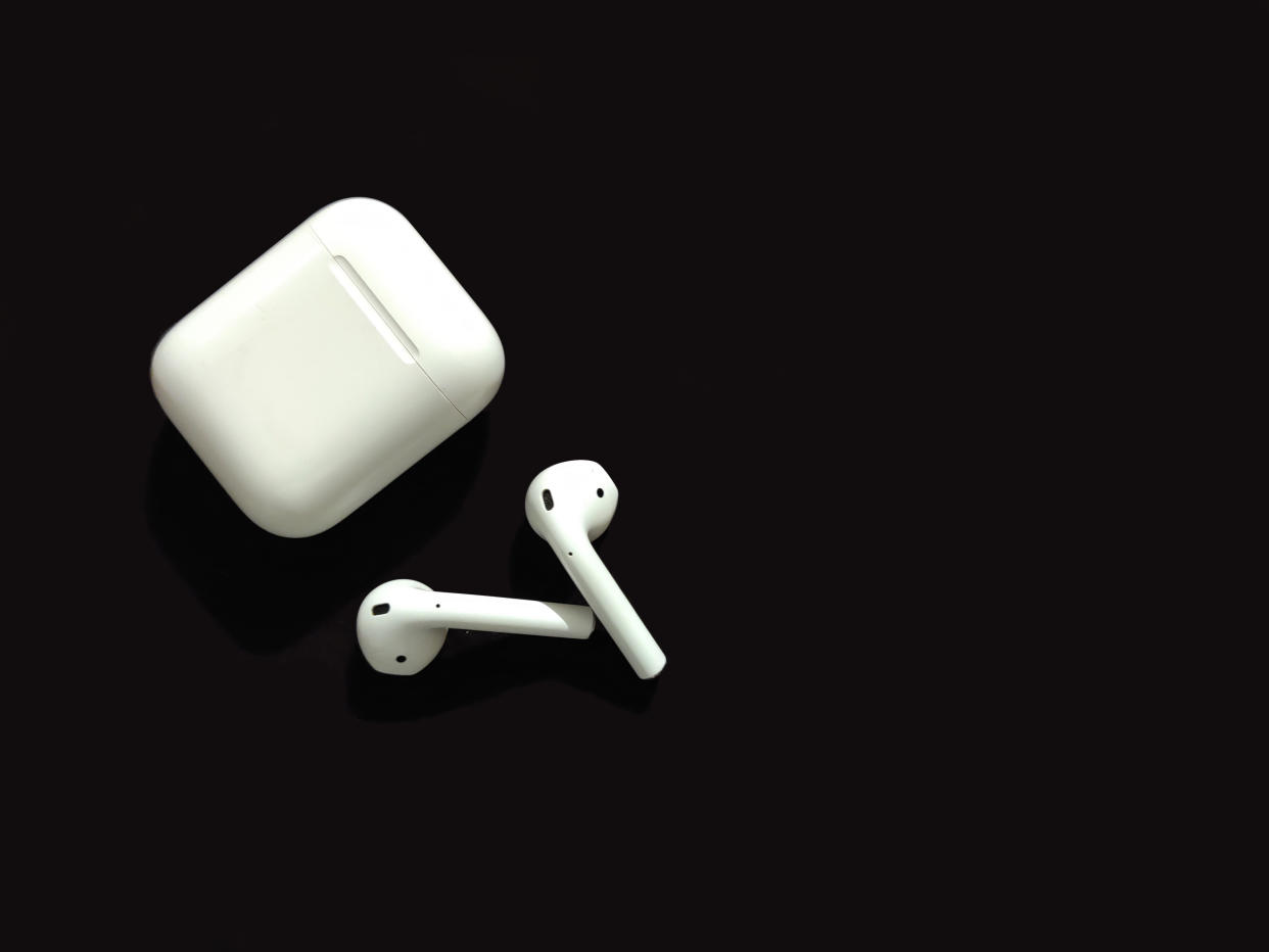 Las 5 ediciones de Apple Airpods están en promoción por Amazon Prime Day. (Foto: Getty Images)