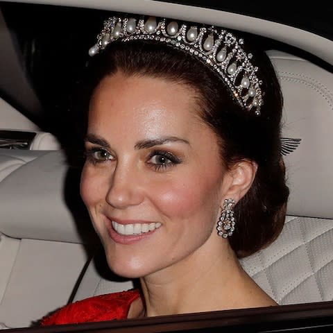 duchess of cambridge lover's knot tiara - Credit: Max Mumby/Indigo/Getty Images