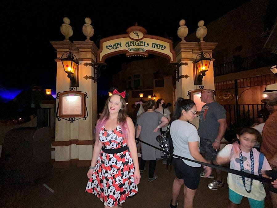 jenna clark in front of San Angel Inn Restaurante in Disney World