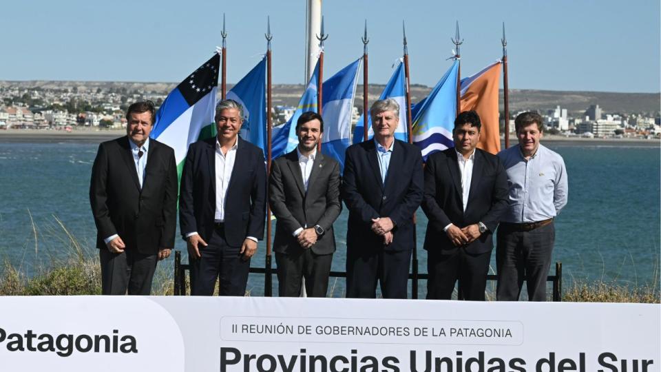  gobernadores miran la actitud que tomarán sus colegas de la Patagonia, para hacer un poroteo del Senado