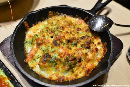 台中美食-隱藏丼飯達人文心店。把整個海洋都藏在我的嘴巴裡【鳥夫人】