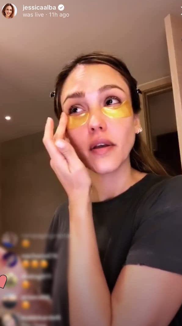 Jessica Alba using Grace & Stella gold under-eye masks on Instagram Stories