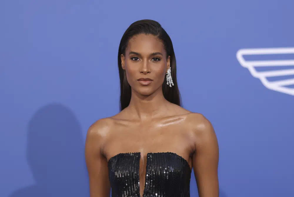 Cindy Bruna poses for photographers upon arrival at the amfAR Cinema Against AIDS benefit at the Hotel du Cap-Eden-Roc, during the 76th Cannes international film festival, Cap d’Antibes, southern France, Thursday, May 25, 2023. (Photo by Vianney Le Caer/Invision/AP)