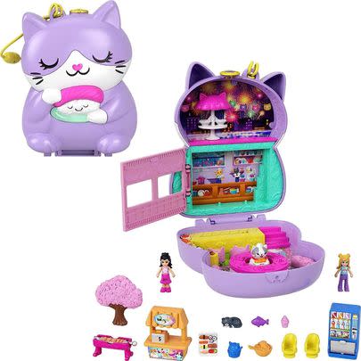 This cute cat-shaped Polly Pocket sushi shop is reduced by 44%.