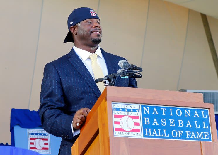 Ken Griffey Jr.'s Hall of Fame suit contained a secret message. (Getty Images/Jim McIsaac)