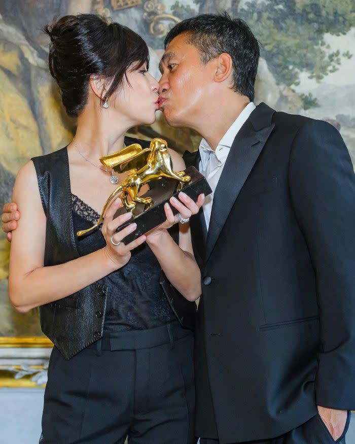 The actor also thanked wife Carina Lau in his speech