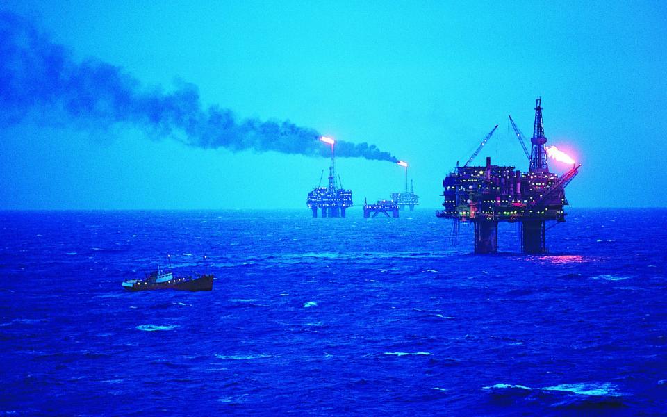 North Sea oil - Michael Saint Maur Sheil/ Digital Vision
