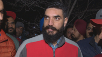 Hundreds of Winnipeg taxi drivers protest alleged mistreatment from cab owners