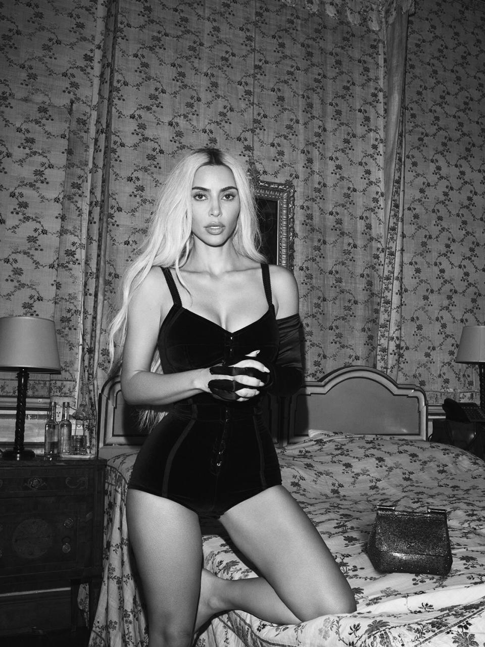 Kim Kardashian Unveils New Dolce & Gabbana Campaign with Sexy B&W Photos Images: https://we.tl/t-ZgUtpxzk9l *Credit courtesy of Dolce&Gabbana by Mert & Marcus.