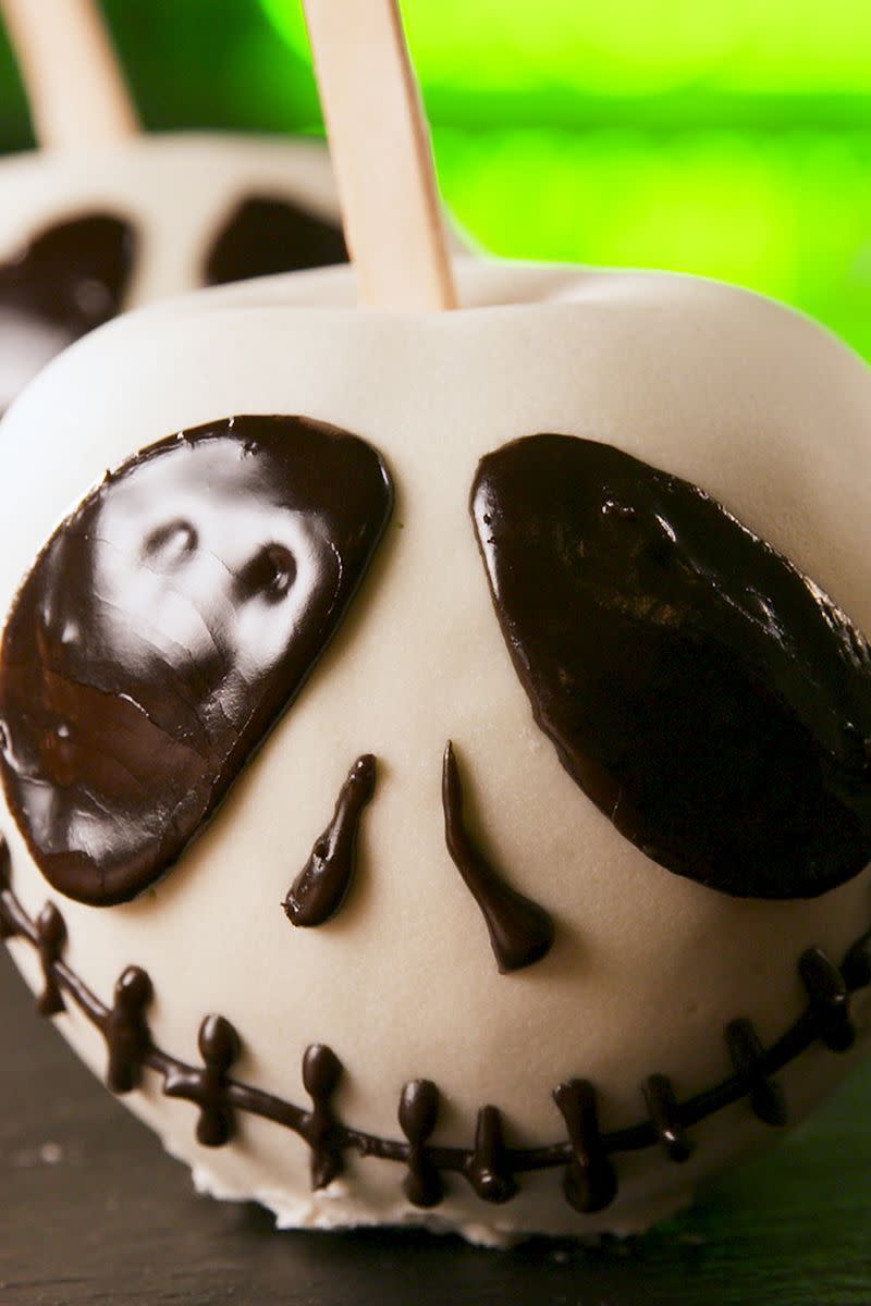 Jack Skellington Candy Apples