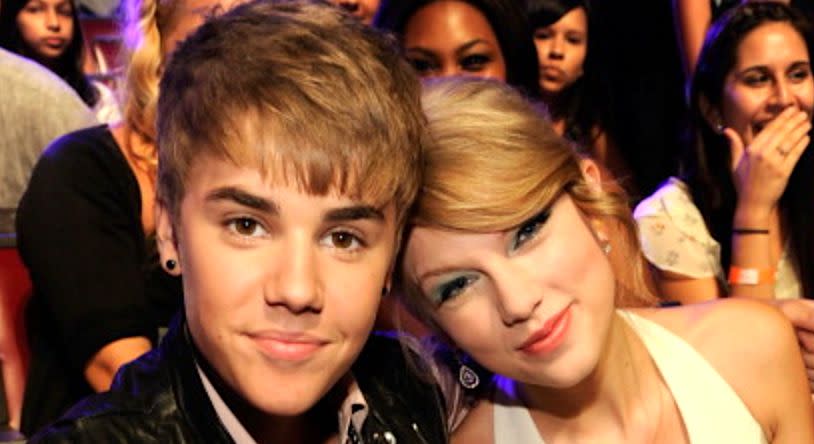 Justin Bieber and Taylor Swift in 2011. (Photo: Kevin Mazur/TCA 2011 via Getty Images)