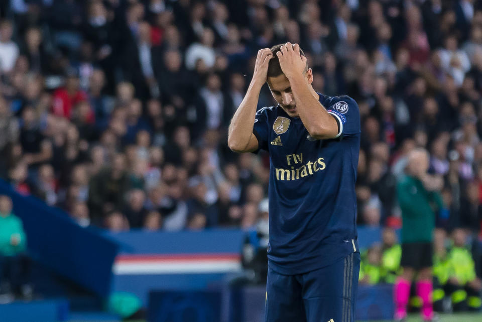 PARIS, FRANCE - SEPTEMBER 18: Eden Hazard of Real Madrid gestures during the UEFA Champions League group A match between Paris Saint-Germain and Real Madrid at Parc des Princes on September 18, 2019 in Paris, France. (Photo by TF-Images/Getty Images)