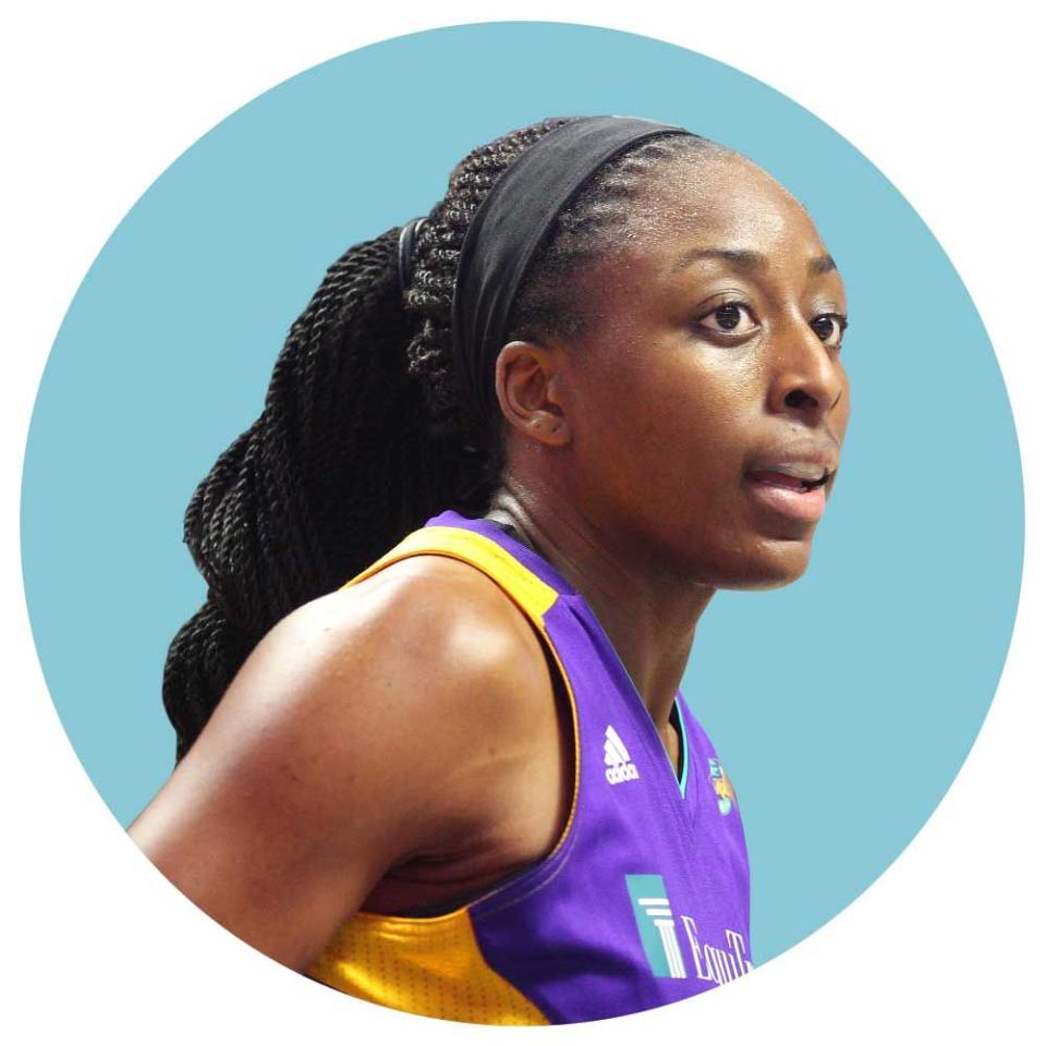 Nneka Ogwumike: Say Yes to Headbands