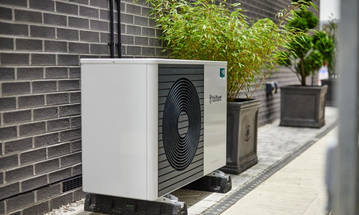 <span>The findings are likely to raise concern over the UK’s efforts to cut carbon emissions by helping households to replace their gas boilers with electric heat pumps.</span><span>Photograph: Mark Waugh/Alamy</span>