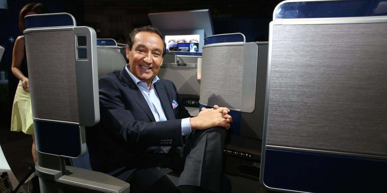 Oscar Munoz United Polaris