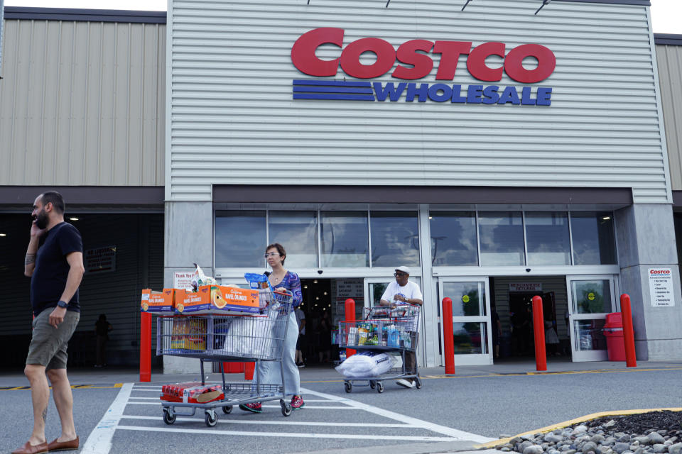 Revendedores de pasteles de Costco México ganan hasta US$1.700 en cuatro días (Foto:  Kena Betancur/VIEWpress)