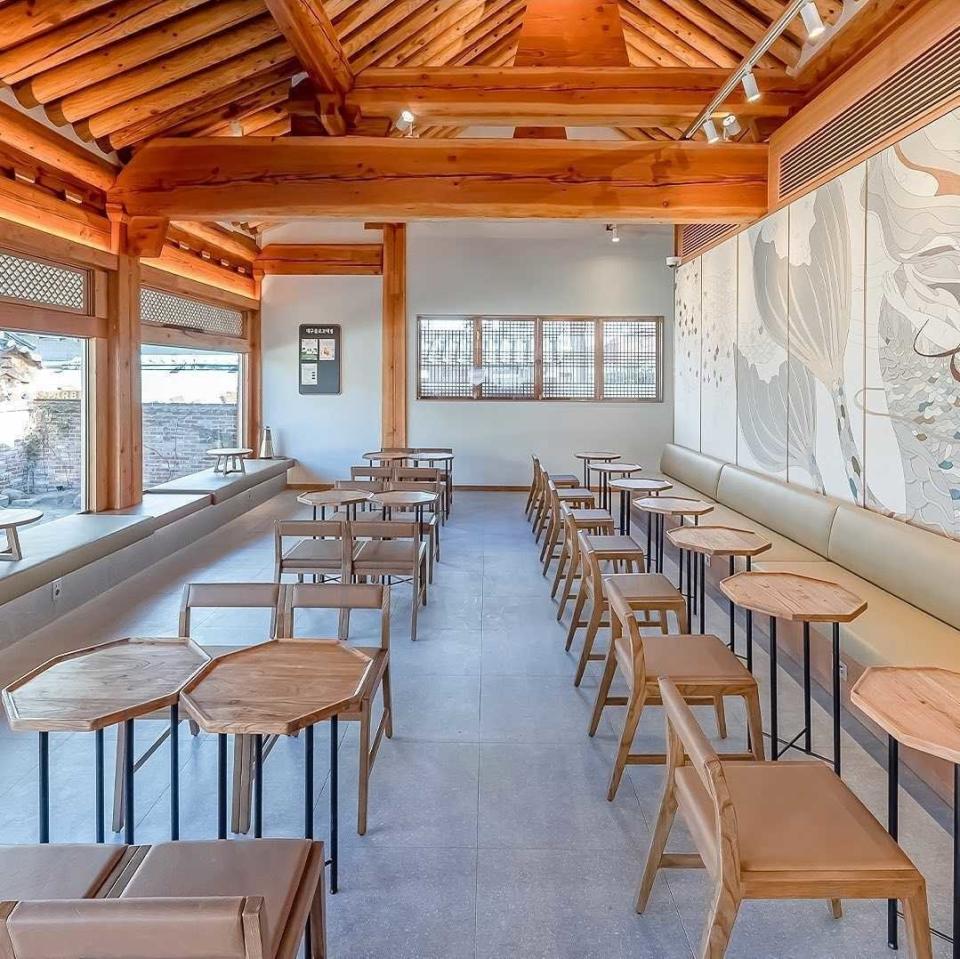 interior section of Starbucks Daegu modeled after a modern cafe