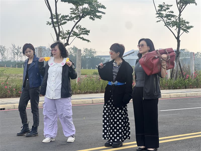 王瞳（左起）、宮美樂、錦雯、姚黛瑋今天受到驚嚇。（圖／民視提供）