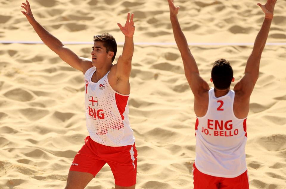 The Bello twins had to dig deep to reach the semi-finals (Bradley Collyer/PA) (PA Wire)