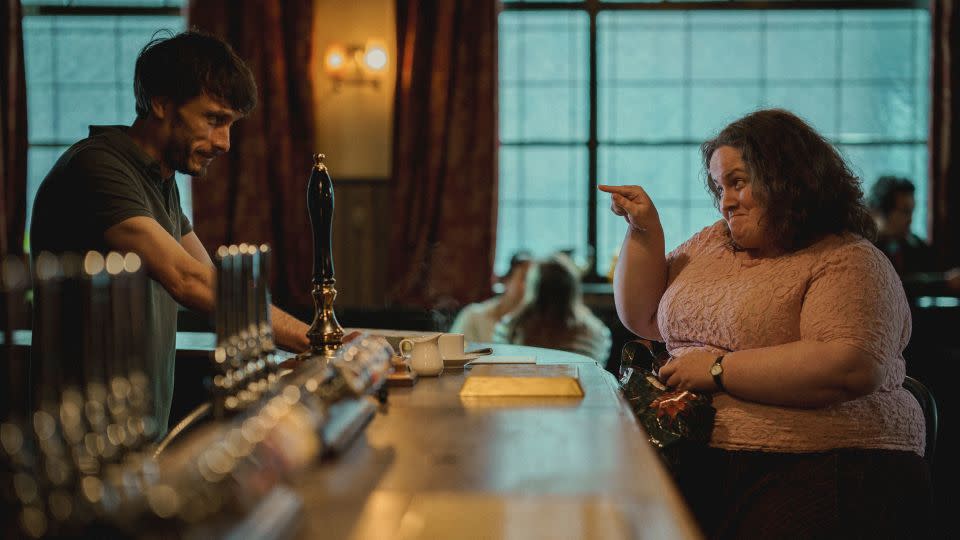 Richard Gadd as Donny Dunn and Jessica Gunning as Martha Scott in "Baby Reindeer." - Ed Miller/Netflix