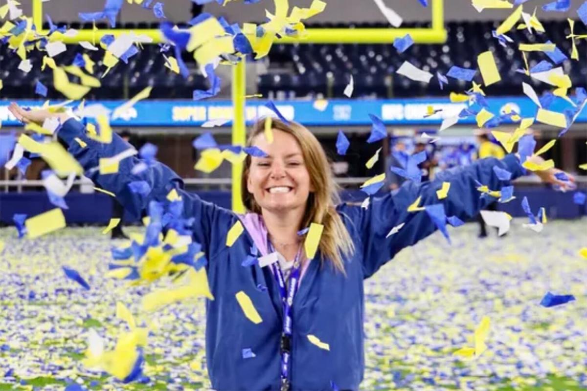 Video: Matthew Stafford walks away after NFL photographer falls off Rams  rally stage