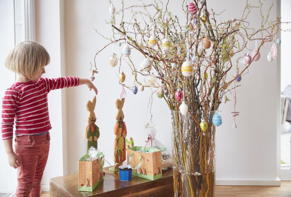 Easter Trees Are a Apparently Thing, and They're Perfect for DIY Holiday Decor Lovers