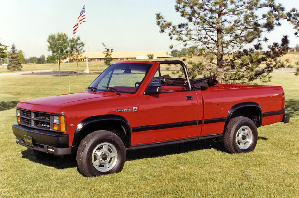 <p>Buyers met the Dodge Dakota Sport Convertible with a collective “wait, what?” followed by a “why?” when it broke cover in 1989. As its name clearly implies, it was a Dakota trucklet with a manual soft top, though the “Sport” part of the moniker was highly debatable. It didn’t exist for long, and it never spawned competition from Ford or Chevrolet, but it remains one of the most unique pickups in the 1980s. Could this have been the predecessor to the Range Rover Evoque Convertible?</p>