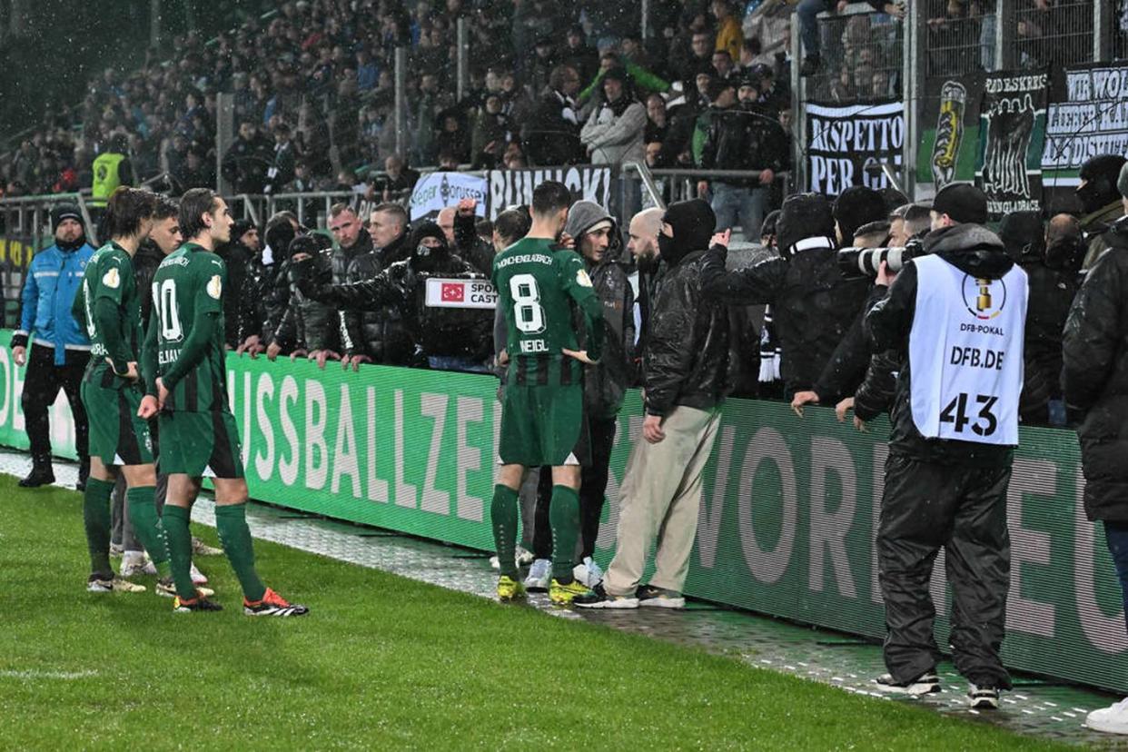 Fans wüten nach Pokal-Blamage