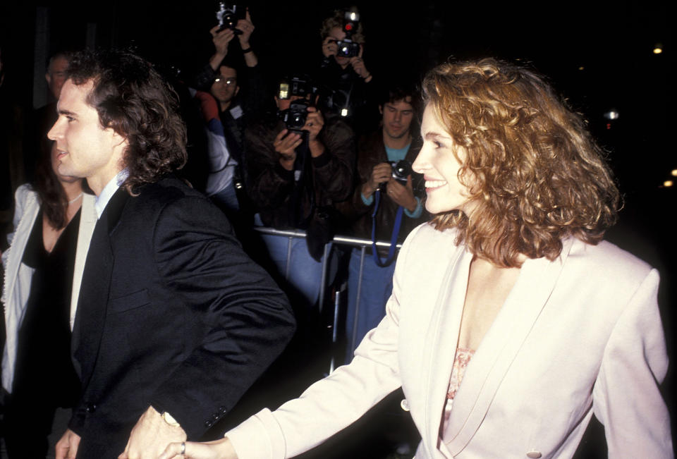 Actor Jason Patric and actress Julia Roberts attend the 'Rush' Hollywood Premiere on December 18, 1991 at the Hollywood Galaxy Theatre in Hollywood, California. (Photo by Ron Galella, Ltd./Ron Galella Collection via Getty Images)