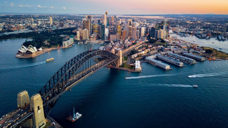 Sydney Harbour Bridge and the city’s skyline - Yiran An/iStockphoto