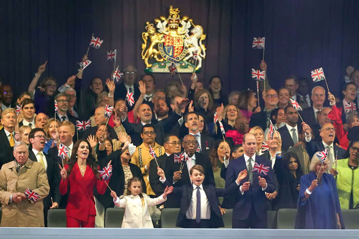 Los reyes Carlos y Camilla celebran su coronación con un multitudinario concierto en Windsor