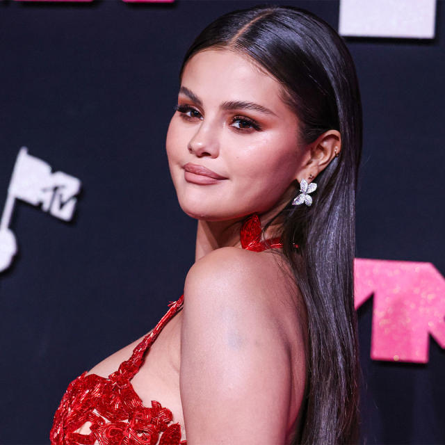 Selena Gomez Shows Off Her Famous Curves In A White Gown As Fans Say She  Looks 'Amazing' - SHEfinds