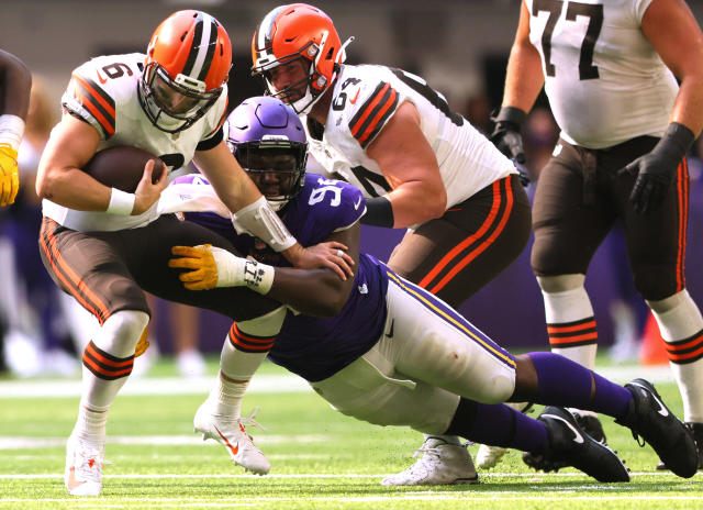 Browns signing former Vikings DT Dalvin Tomlinson to four-year