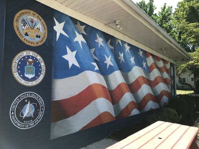 One of the American flag murals in Edison commissioned by the Edison Arts Society.