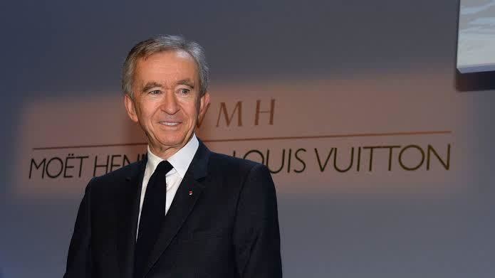 地表最有錢的男人換成 LVMH 執行長 Bernard Arnault。（圖／翻攝自Bernard Arnault臉書）