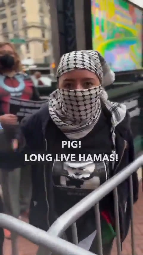 The protester then shouted, “Long live Hamas!” @StopAntisemites/X