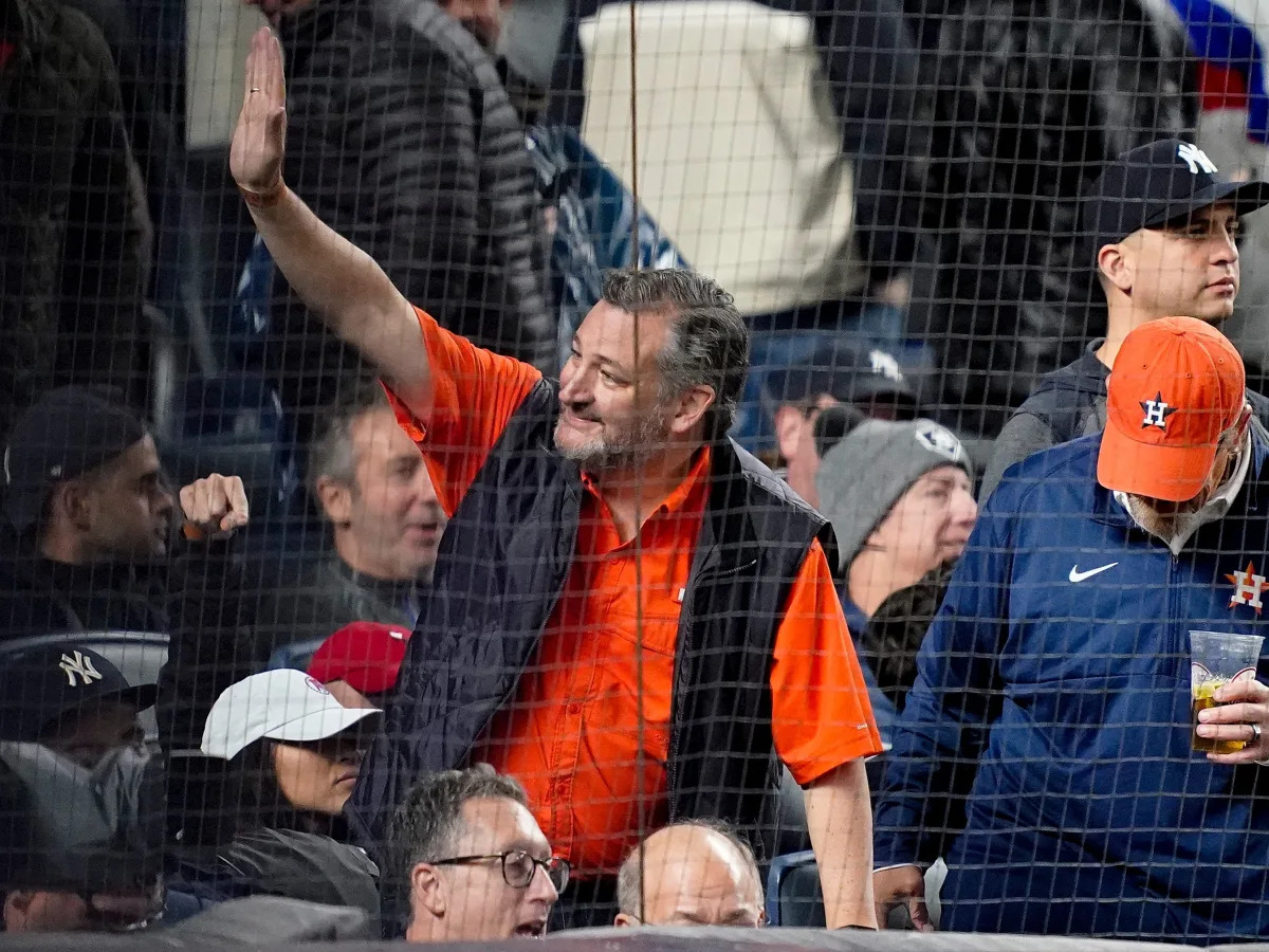 Video shows Ted Cruz getting hit with a White Claw can and booed at during a Hou..