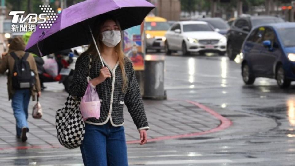 日夜溫差大，外出注意留意氣溫變化。（圖／胡瑞麒攝）