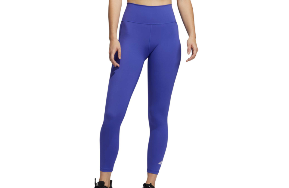 These tights come in both blue and black. (Photo: Dick's Sporting Goods)