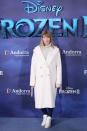 La modelo subió el nivel de la <em>blue carpet</em> con un acertado estilismo invernal de inspiración <em>oversize</em>. (Foto: Pablo Cuadra / Getty Images)