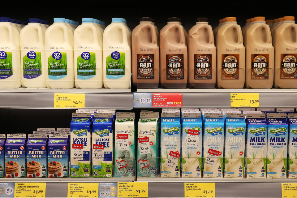 Aldi will not raise the price of its $1 milk. Source: Getty Images (file pic)
