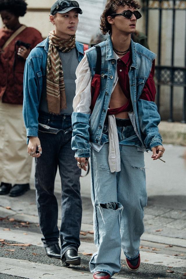 Purple Rain at Paris Fashion Week SS22 Street Style – A STYLISH STORY